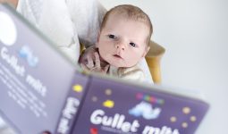 5 signaler på at babyen liker å lese